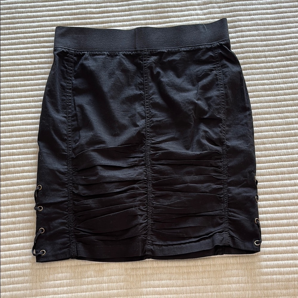 XCVI Wearables Black Ruched Mini Skirt with Side Grommet Detail XS